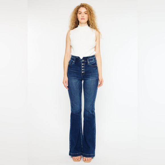 🔥SOLD OUT- Kancan Button Fly High Rise Flare Jeans - Picture 4 of 8